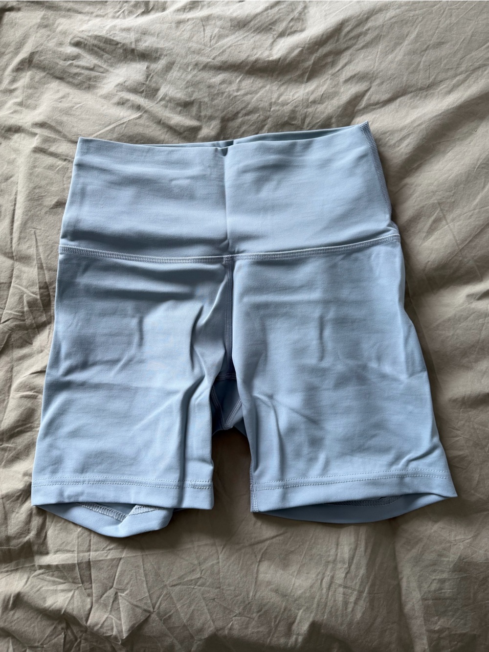 Lululemon wunder train shorts 6”